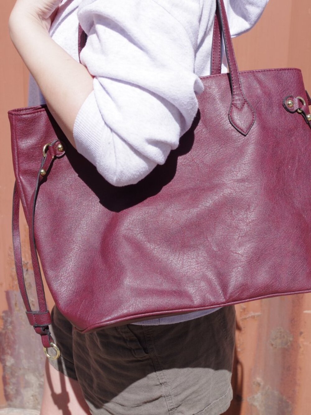 Ladies Fiorelli  Burgundy Hand Bag